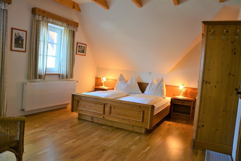Weingut Seiner Vlg. Kraxner Villa Greisdorf Ngoại thất bức ảnh